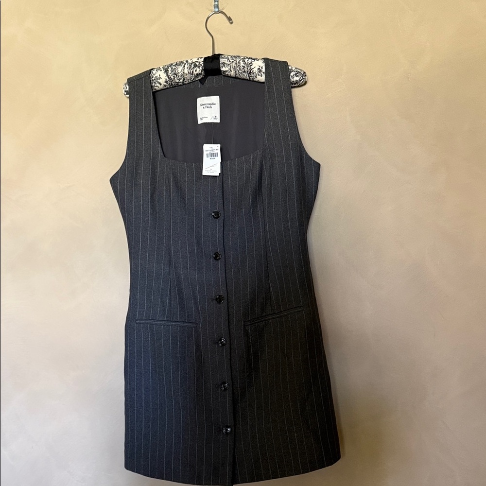 Abercrombie & Fitch Mara Tailored Gray Pinstripe ButtonUp Mini Dress NWT - Picture 2 of 5